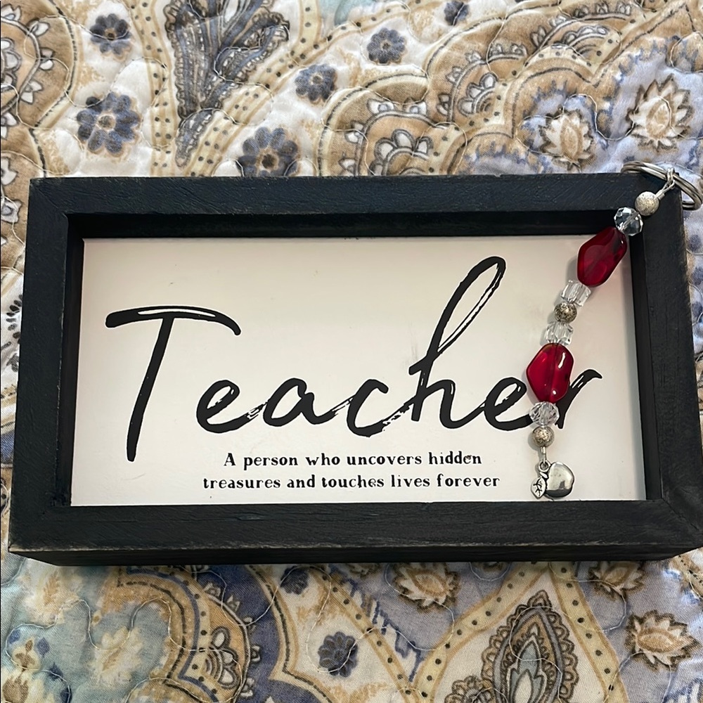 Teacher Sign with Red Beaded Keychain